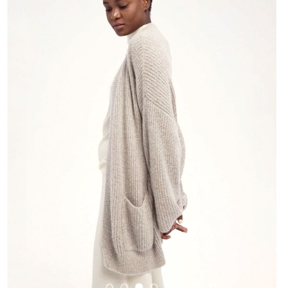 NEIMAN MARCUS cozy cashmere oatmeal belted cardigan sweater PREMIUM QUALITY sz S - Picture 2 of 8